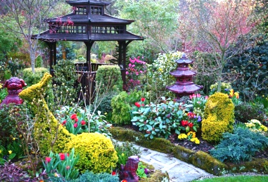 باغ ژاپنی پدیده شاندیز مشهد